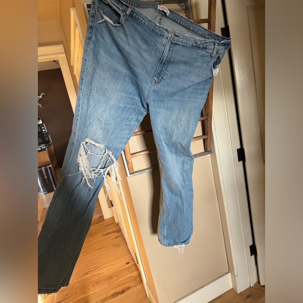 Abercrombie & Fitch 90s Straight Leg Ultra High Rise Size 37